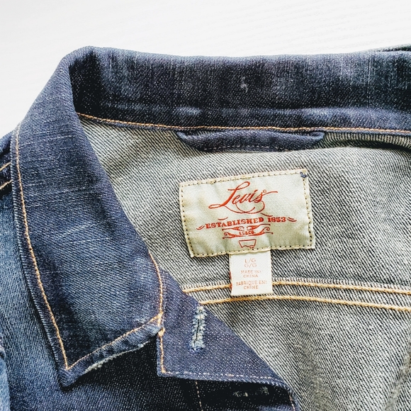 Levi's | Original Trucker Dark Wash Denim Jacket - Picture 7 of 9